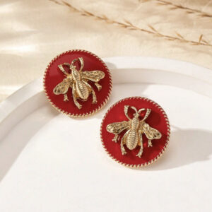 Bee Stud