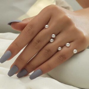 Floating Pearls